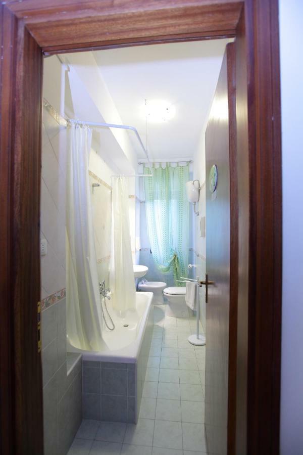 L'Attico Affittacamere B&B Catanzaro Dış mekan fotoğraf