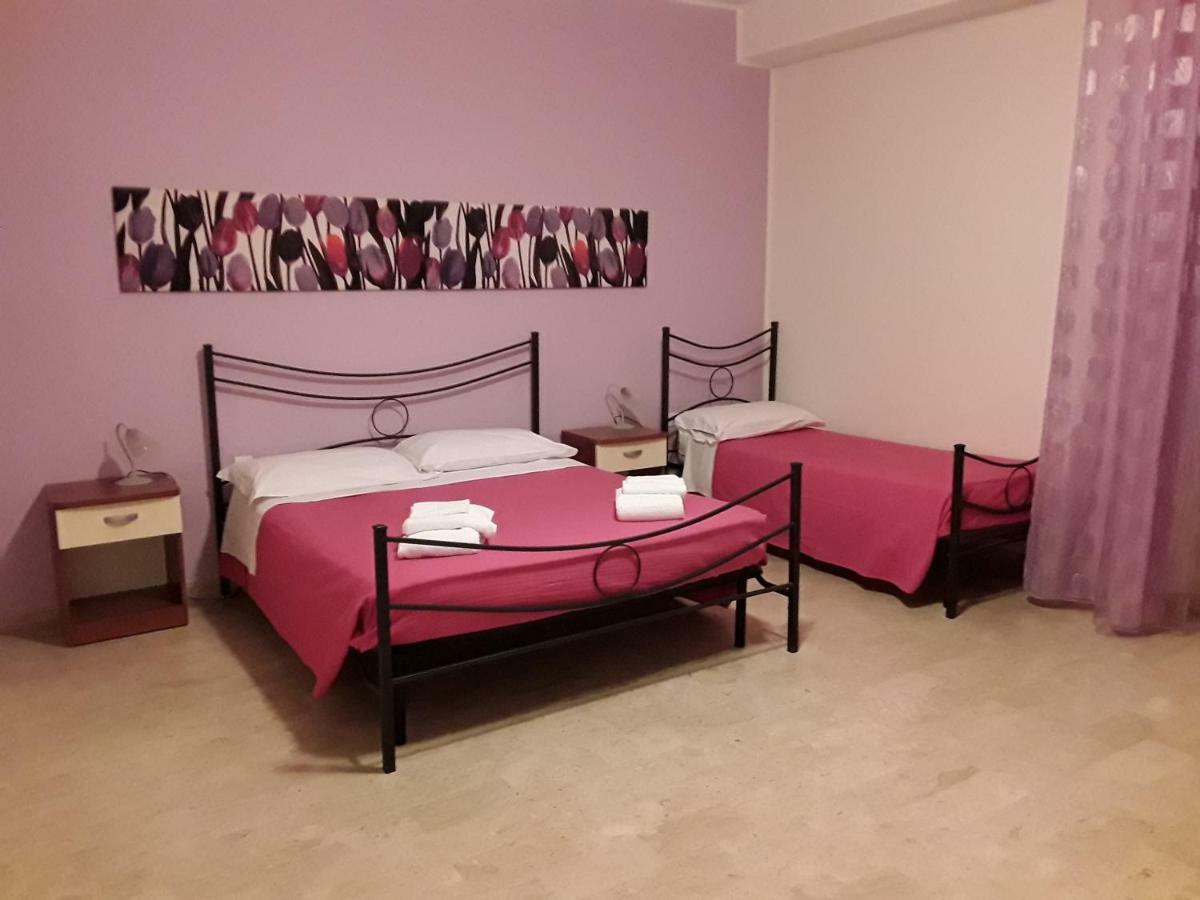 L'Attico Affittacamere B&B Catanzaro Dış mekan fotoğraf